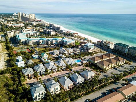 Miramar Beach Villas ~ Destin, Florida Vacation Rentals by Southern Miramar Florida, Miramar Beach Florida, Florida Beach House, Florida Hotels, Beach Retreat, Miramar Beach, Destin Florida, Florida Beach, Beach Villa