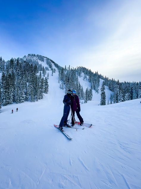 Winter aesthetic on the mountain. Stevens Pass Washington Snoqualmie Pass Washington, Washington Winter, Skiing Aesthetic, Ski Snowboard, Ski Trip, Winter Aesthetic, Ski And Snowboard, Ski Resort, Snowboarding