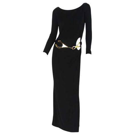 Tom Ford X Gucci, Runway Gowns Evening, Gucci Runway Outfits, Accessories For Black Dress, Vintage Gucci Dress, 90s Catwalk, Gucci Black Dress, Jjba Characters, Vintage Tom Ford