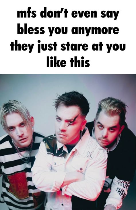 more set it off posting 🤞🤞 Cody Carson Set It Off, Maxx Danziger, Set It Off Band, Cody Carson, Off Band, Set It Off, Silly Bands, Emo Memes, Will Wood