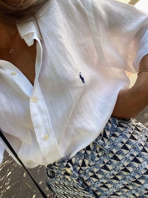 Ralph Lauren Aesthetic, Look Expensive On A Budget, Ralph Lauren Summer, How To Look Expensive, Ralph Lauren Blouse, Look Expensive, Money Aesthetic, Old Money Style, Ralph Lauren Women