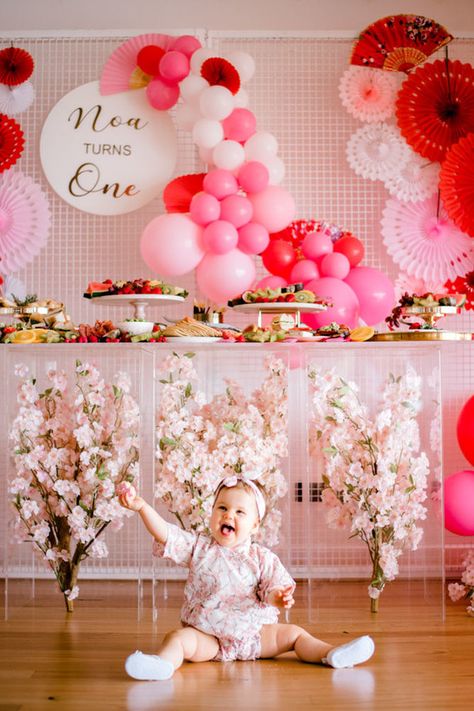 Cherry Blossom First Birthday, Cherry Blossom Birthday Theme, Amigos Aesthetic, First Birthday Party Girl, Floral Cake Birthday, Chinese Theme Parties, Mulan Party, Mulan Birthday, Girl Birthday Party Ideas