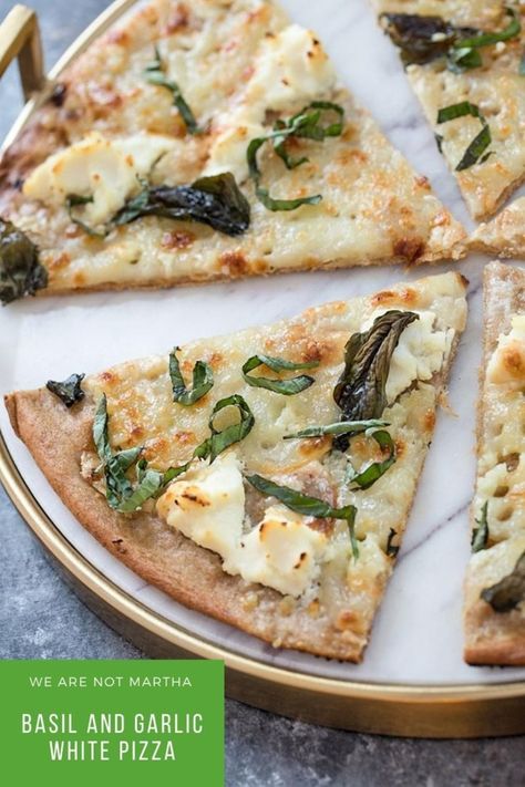 Garlic White Pizza, Olive Oil Pizza, Basil Pizza, White Pizza Recipes, Coconut Curry Sauce, Whole Wheat Pizza, White Pizza, Garlic Olive Oil, Vegetarian Pizza