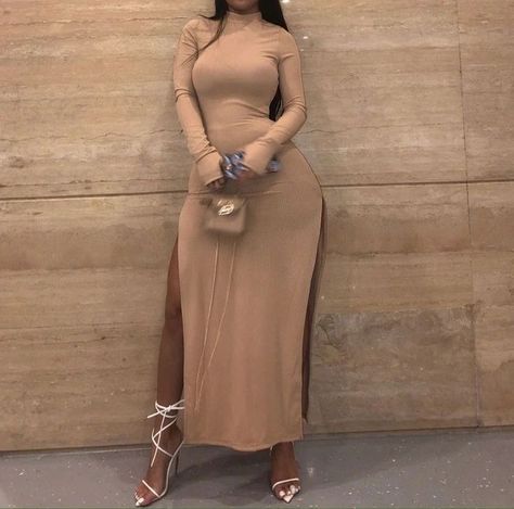 bodycon dress date night Beige Long Sleeve Dress, Marketing Student, Side Split Maxi Dress, Side Split Dress, Smile Smile, Ankle Length Dress, Dress Sleeve Styles, Perfect Prom Dress, Split Maxi Dress