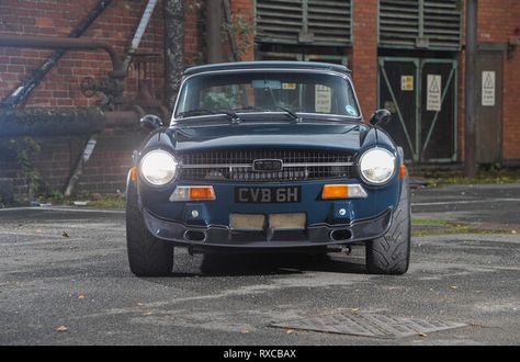 1970 Triumph TR6 classic British sports car Triumph Cars, Triumph Tr6, Car Stock, British Sports, British Sports Cars, British Cars, French Blue, Mallard, Classic Cars