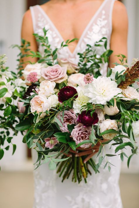 Thistle Bouquet, Peach Wedding Colors, Timeless Wedding Invitations, Mauve Wedding, Romantic Bouquet, Peach Wedding, Burgundy Wedding, Bridesmaid Bouquet, Backyard Wedding