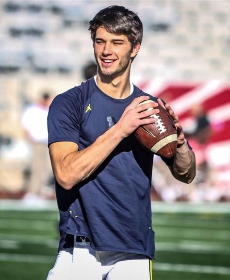 Dylan Mccaffrey, Football America, Boys Hockey, Frat Guys, Dylan Sprayberry, Character Inspiration Male, Man Crush Everyday, Men Photography, First Down