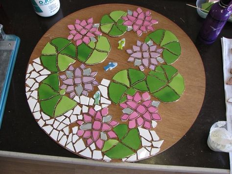 Free Mosaic Patterns, Cooking Crafts, Mosaic Stepping Stone, Mosaic Pots, Mosaic Table Top, Mosaic Art Projects, Mosaic Stained, Mosaic Madness, Mosaic Flowers