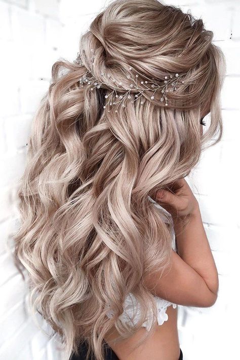 Curly Human Hair Extensions, Pinterest Wedding, Long Hair Wedding Styles, Trendy Wedding Hairstyles, Wedding Hair Inspiration, Bridal Hair Vine, Long Blonde, Wedding Hairstyles For Long Hair, Long Blonde Hair