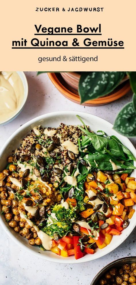 Gemüse Bowl mit Quinoa, Linsen, Sesamdressing & knusprigen Kichererbsen #buddah #abendessen #vegan Holistic Recipes, Veggie Bowl, Vegan Bowls, Vegan Meal Prep, Happy Foods, Food Bowl, Delicious Vegan Recipes, Delicious Healthy Recipes, Going Vegan