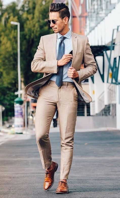 Khaki Coat Outfit, Khaki Pants Outfit, Khakis Outfit, Shirt And Tie Combinations, Khaki Suit, Dress Pants Outfits, Khaki Dress Pants, Beige Suits, Khaki Jacket