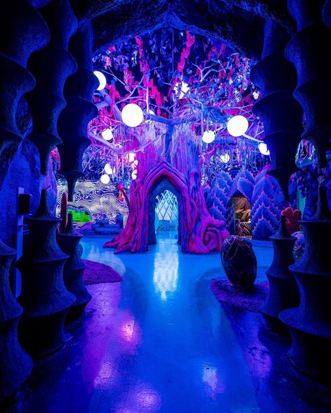 Immersive Museum, Haunted Hayride, Meow Wolf, Interactive Exhibition, Pinterest Contest, Extreme Makeover, Immersive Art, Mood Images, Aesthetic Space