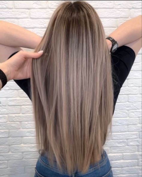 Partial Balayage Light Brown, Cold Blonde Hair Highlights, Ice Blonde Highlights On Brown Hair, Blonde No Face, Sand Blonde Balayage, Shadow Balayage, Cold Brown Hair, Full Head Balayage, Bleach Hair Ideas