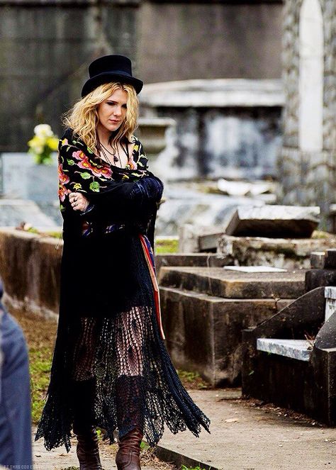 Coven.  Lily Rabe. Misty Day Outfits, Misty Day Aesthetic, Coven Fashion, Lily Rabe, Ahs Coven, Stevie Nicks Style, American Horror Story Coven, Dark Mori, Witch Fashion