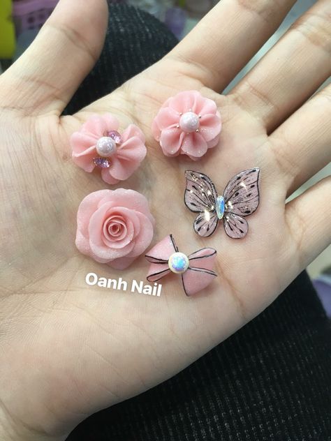 Bows Nails, Luv Nails, Nails Butterfly, 3d Acrylic Nails, Bow Nail Art, 3d Nail Designs, Bow Nail, Nail Art 3d, Natural Nail Art