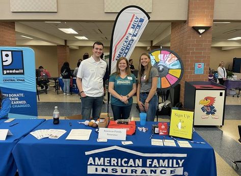 The Prize Wheel attracted students to the American Family Insurance booth at a youth job fair at Urbandale High School in Urbandale, Iowa. Prize Wheel, Student Jobs, Job Fair, Colorful Wallpaper, Iowa, Basketball Court, Insurance, High School, Wheel