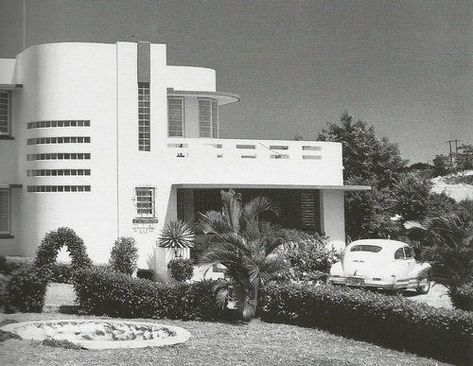 Streamline Moderne Architecture, Art Deco Houses, Art Deco Homes, Bauhaus Architecture, Streamline Moderne, New Architecture, Modern Deco, Art Deco Movement, Art Deco Buildings