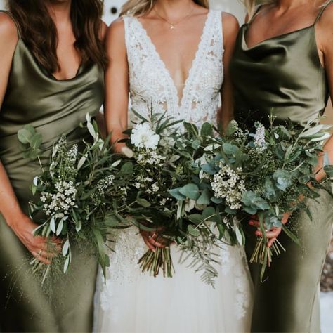 Olive Green Bridesmaid, Olive Green Bridesmaid Dresses, Olive Green Weddings, Olive Wedding, Green Themed Wedding, Sage Wedding, Sage Green Wedding, Green Dresses, Green Bridesmaid