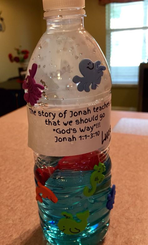 Jonah and the Whale ocean bottles... Jonah Crafts For Kids, Jonah And The Whale Sensory Bin, Jonah Bible Story Craft, Jonah And The Whale Bulletin Board, Jonah And The Whale Snack, Ocean Theme Bible School Crafts, Jonah And The Whale Craft, Jonah And The Whale Decorations, Craft For Jonah And The Whale