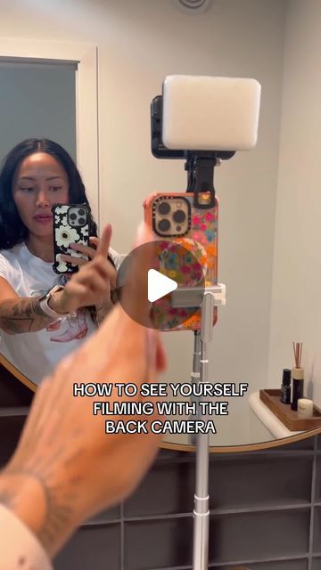 XXL SCRUNCHIE & CO™ on Instagram: "The best iPhone hack to film with your back camera, to actually see yourself and level up your content ✨⁠
I have always wanted to film certain videos with the back camera because its just SO much clearer. I haven't filmed with the front camera since discovering this hack!! 😏⁠
⁠
#iphonehacks #applehacks #appletips #iphonetricks #backcamera #contentcreatortips #contenttips #iphonetips #smallbusinesstips #iwastodayyearsold" Taking Pictures With Camera, I Phone Camera Tricks, Phone Camera Issues, Iphone Camera Tricks Selfie, Iphone 13 Pro Camera Tips, How To Make Your Camera Quality Better On Iphone, Clean Iphone, Iphone Hack, Photography Ideas At Home