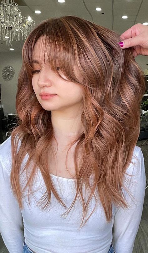 summer hair color trends, hair color trends, hair color ideas, vibrancy hair color, hair colour trends, hair colour ideas, ginger hair, summer hair colors Butter Blonde Balayage, Season Butter, Ethereal Hair, Hair Colour Trends, Butter Blonde, Hair Colour Ideas, Honey Blonde Hair Color, Rich Brunette, Creamy Blonde