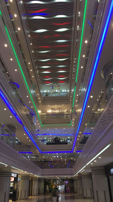 Giga Mall, Islamabad, PK 🇵🇰 Centaurus Mall Islamabad Snap, Pakistan Tourism, Color Coded Lyrics, Asian Culture, South Asian, Snapchat Stories, Aesthetic Photo, Shopping Mall, Color Coding