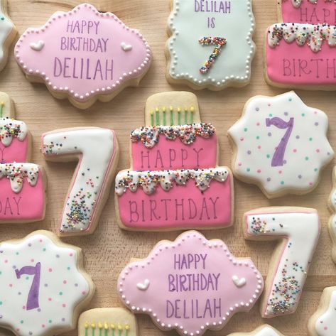 Pretty Little Bakers on Instagram: “Custom birthday cookies for a 7-year-old princess! I remember how classmates would bring in cupcakes and cookies to celebrate their…” Sweet Sassy And Seven Birthday, Custom Birthday Cookies, Adele Birthday, Bday Cookies, Girls 9th Birthday, Birthday Biscuits, 5th Birthday Girls, Doll Cookies, Sleepover Birthday