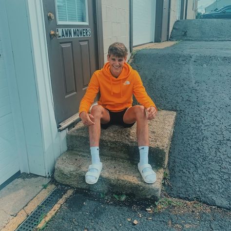 Tyler Ashton, Blake Gray, Men In Socks, Tiktok Boys, Tic Tok, Sandals Outfit, Help Me, Tik Tok, Slides