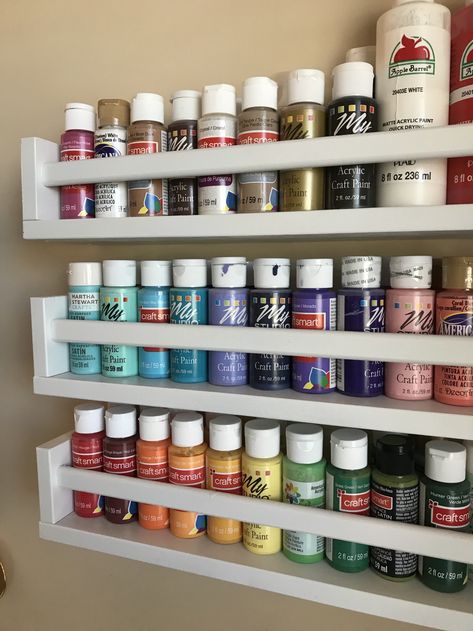 DIY Acrylic Paint Organizer – Just An Ordinary Adventure Acrylic Paint Organizer, Paint Storage Ideas, Paint Storage Diy, Diy Craft Room Storage, Acrylic Paint Storage, Paint Organizer, Diy Study Table, Craft Paint Storage, Craft Room Organization Diy