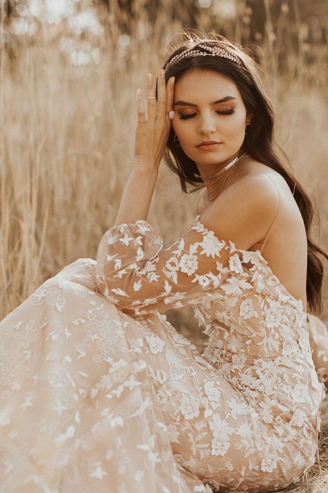 Balloon Sleeve Wedding Dress, Off Shoulder Tulle Dress, Fairytale Ball, Luxe Wedding Dress, Bridal Poses, Luxe Wedding, Ivory Bridal, Bohemian Wedding Dress, Boho Luxe