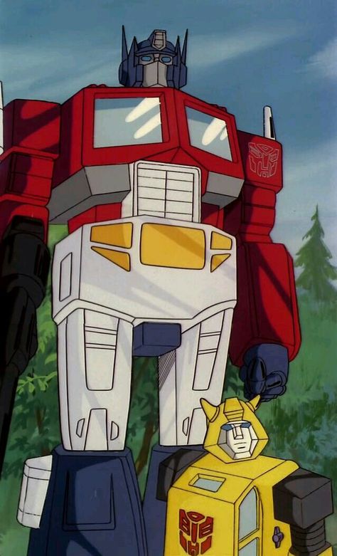 Optimus Prime And Bumblebee G1, 80s Cartoons Characters, Transformers 1980's, Transformers G1 Wallpaper, Optimus Prime Cartoon, Optimus And Bumblebee, Bumblebee And Optimus Prime, Transformers G1 Optimus Prime, Optimus Prime And Bumblebee