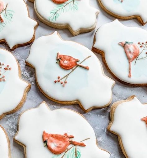 Cardinal Cookies Royal Icing, Bird Decorated Cookies, Cardinal Cookies Decorated, Birdhouse Cookies, Cardinal Cookies, Color Cookies, Winter Cardinals, Painted Cookies, Hand Painted Cookies