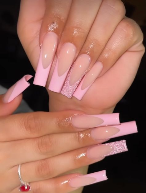 Glittery Acrylic Nails, Nails Long Acrylic, Light Pink Acrylic Nails, Acrylic Nails Long, Soft Pink Nails, 2022 Nails, Baby Pink Nails, Light Pink Nails, Glittery Nails