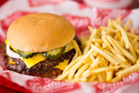 Freddy’s Frozen Custard & Steakburgers opened its fourth Greater Tucson franchise location in Oro Valley at 11143 N. Oracle Rd. on Tuesday, May 16. Hotdog Sandwich, Bonefish Grill, Ramen Bar, Lemon Ricotta Pancakes, Seasoning And Spice, Queso Cheese, Frozen Custard, Funnel Cake, Food Places