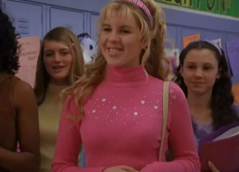 Kate Lizzie Mcguire, Kate Sanders, Lizzie Mcguire Outfits, Lizzie Mcguire, 90s 2000s, Sanders, Winter Fashion, Blonde, Film