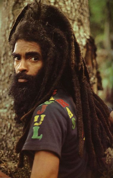 Jamaica Jahmaica - Rasta Dread Journey, Freeform Dreads, Rastafarian Culture, Jah Rastafari, Twisted Hair, Dreadlock Hairstyles For Men, Dreadlock Styles, Dreadlock Hairstyles, How To Go