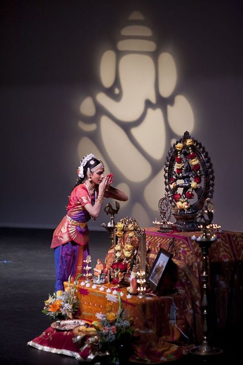 bharatanatyam arangetram stage decoration: Arangetram Decoration Ideas, Bharatanatyam Makeup, Bharat Natyam, Bharatanatyam Arangetram, Natraj Statue, Indian Dances, Bharatanatyam Costume, Bharatanatyam Dancer, Bharatanatyam Poses