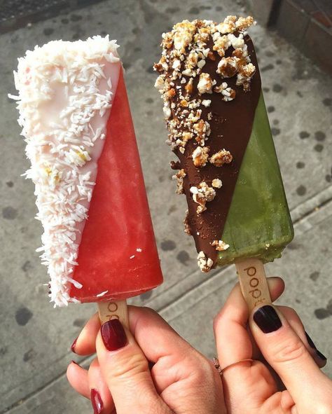 Popbar: Gelato Popsicle!! Paleta Ice Cream, Popsicle Design, Birthday Decors, Gelato Bar, Frozen Cocktail, Yogurt Pops, Paper Folding Crafts, Ice Cream Pops, Florida Food