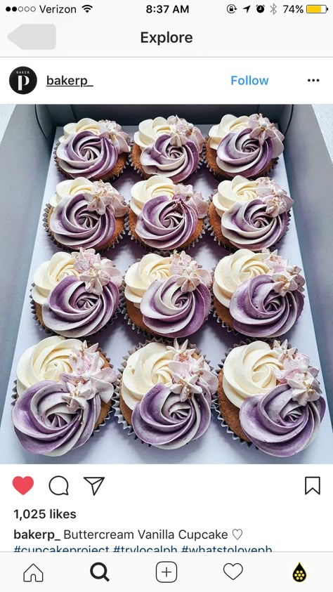 2023 Cupcakes Design, Purple And Gold Wedding Cupcakes, Bridal Shower Cupcakes Purple, Cupcakes With Lavender Flowers, Purple Frosted Cupcakes, Purple Rose Cupcakes, Purple Ombre Cupcakes, Purple Butterfly Cupcakes Ideas, Purple And Silver Cupcakes