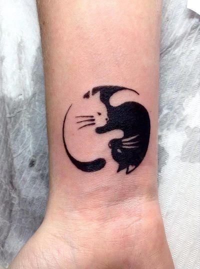 Kitten Tattoo, Tattoo Tips, Buddha Tattoos, Black Cat Tattoos, Doodle Tattoo, Bff Tattoos, Cat Tattoo Designs, Inspiration Tattoos, Cat Tattoos