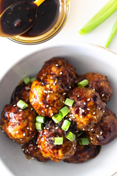 Air Fryer Teriyaki Chicken Meatballs - Jaylynn Little Pork Meatballs Recipe, Asian Pork Meatballs, Appetizers Holiday Parties, Rice Paper Rolls Recipes, Teriyaki Chicken Meatballs, Spaghetti With Ground Beef, Ginger Pork, Mini Meatballs, Recipes Meatballs