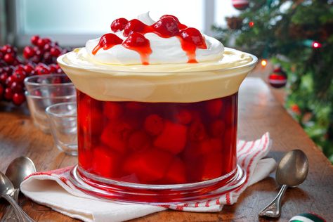 Ferry diners to decadent dessert and our Merry Cherry Dessert. Fruity gelatin and fluffy, creamy topping make Merry Cherry Dessert a real crowd pleaser. Cherry Trifle, Coconut Cream Pie Easy, Cherry Recipes Dessert, Cool Whip Desserts, Party Crowd, Gelatin Dessert, Cherry Desserts, Coconut Cream Pie, Jell O