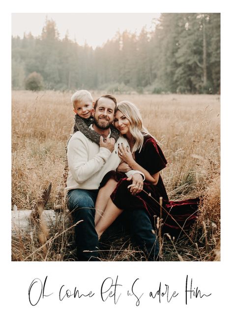 Adore Him (double sided) Family Christmas Pictures Sitting, Evergreen Family Photoshoot, Fall Family Portrait Ideas, Family Of 3 Photo Ideas Winter, Outdoor Holiday Photoshoot, Posing Families, Family Of 3 Photo Ideas, Fall Photoshoot Family, Winter Family Pictures