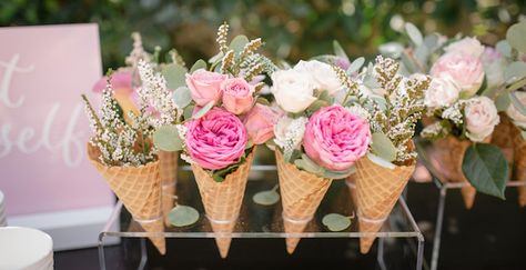 Ice Cream Flower, Garden Spa, Ice Cream Kids, Floral Ice, 50th Birthday Party Decorations, Floral Birthday Party, Ice Cream Birthday Party, Ice Cream Theme, Ice Cream Social