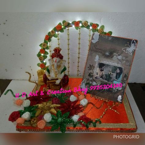 First card presentation tray Invitation Card Decoration Tray, Lagan Lakhan Tray Decoration, Mahendi Ceremony, Kankotri Decoration, Shadi Decoration, Wedding Card Decorations, Wedding Plate, Thali Decoration, Thali Decoration Ideas