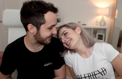 Ldshadowlady X Smallishbeans, Ldshadowlady And Joel, Joel And Lizzie, Ldshadowlady And Smallishbeans, Lizzie And Joel, Posing Reference, Yo Momma, Oh Love, Favorite Youtubers