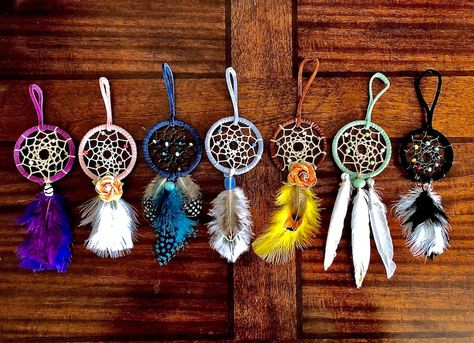 Diy Dream Catcher For Kids, Dream Catcher Ideas, Car Dreamcatcher, Mini Dream Catcher, Dream Catcher For Car, Mini Dreamcatcher, Dream Catcher For Kids, Dream Catcher Patterns, Mini Auto