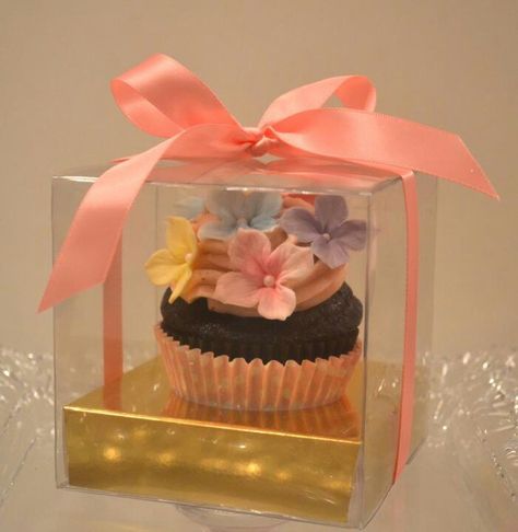 Cupcakes 60th Birthday Ideas, Cute Cupcake, Cupcake Cake Designs, Cake Packaging, Birthday Cakes For Men, Cupcake Decorating, Cakes For Men, Cute Cupcakes, Cupcake Cake