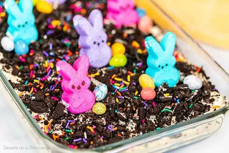 Easter dirt cake is an easy and delicious no bake treat perfect for dessert on Easter. This fun dessert is decorated with Easter peeps, candy and more. Easter Dirt Cake Recipe, Chocolate Dirt Cake, Dirt Pudding Recipes, Dirt Cake Recipe, Easter Dirt Cake, Chocolate Dirt, Dirt Cake Recipes, Easter Deserts, Peeps Candy