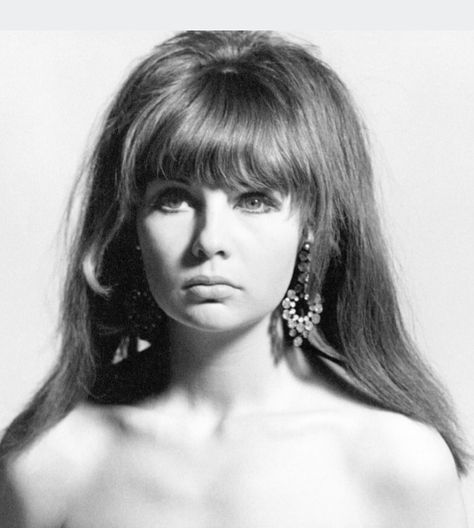 Chrissie Shrimpton, Terry O Neill, Jane Asher, Rollin Stones, David Bailey, Mick Jagger, Model Life, Instagram Account, A Photo